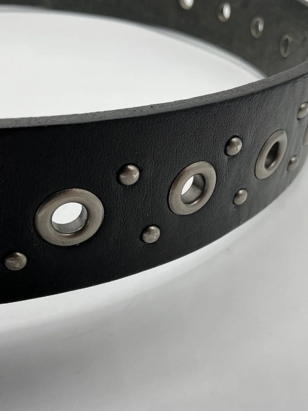 VTG Belt Black Leather Eyelet Grommet Studded Waist Gothic Grunge Solid Brass